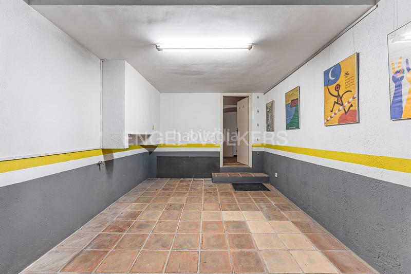 Foto edfeb688-4176-4fce-8052-e74c85ed5786. Rent house with heating parking in Sarrià Barcelona