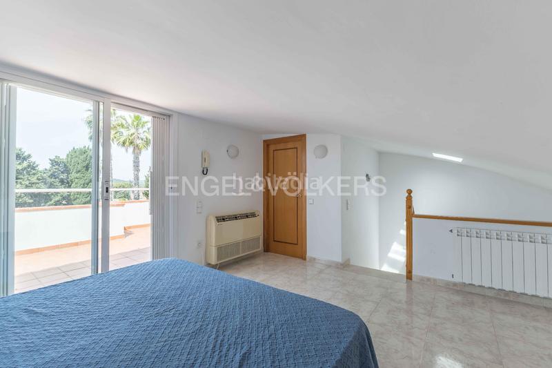 Foto 93ee11db-2c38-4809-8fe3-64c06f365d6e. Casa con riscaldamento parcheggio piscina in Altafulla