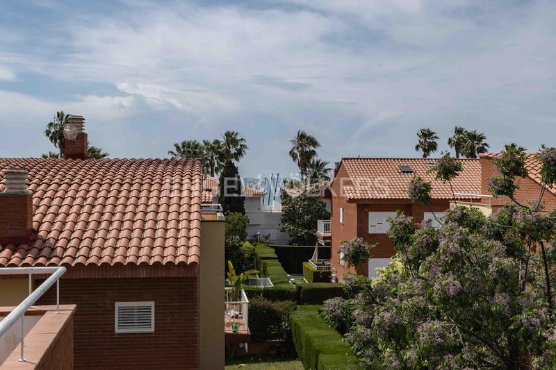 Foto edd6aeef-b4a6-4429-8087-6d6198c671b2. Casa con riscaldamento parcheggio piscina in Altafulla