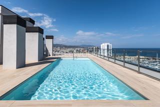 Miete Appartement  Eduard maristany. Piso obra nueva en badalona playa.