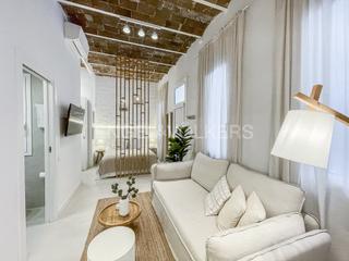 Rent Apartment  Grau i torras. Precioso apartamento temporal en barceloneta