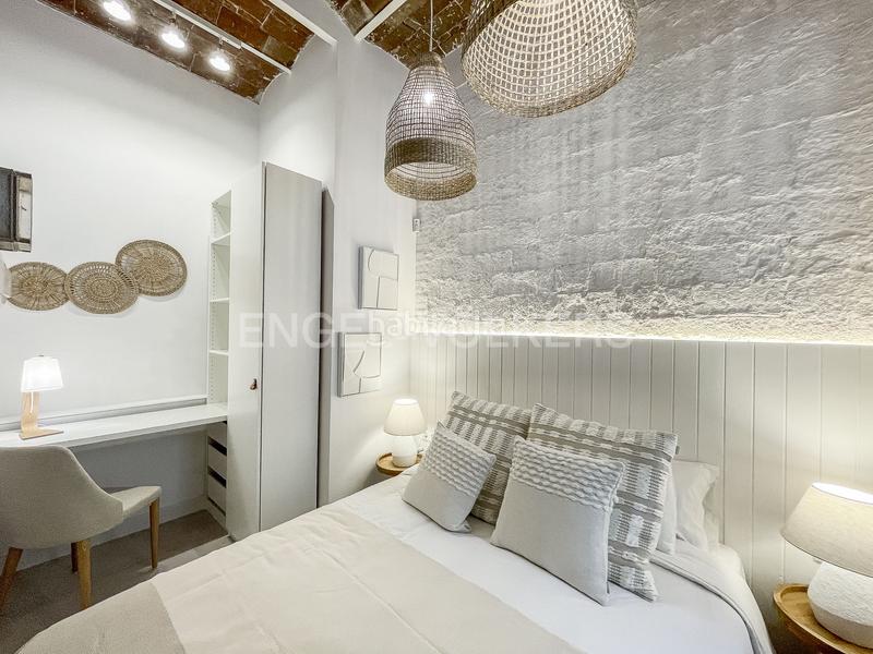 Foto 50720b89-1e95-4e01-89ea-162724f6884e. Alquiler apartamento precioso apartamento temporal en Barceloneta en Barcelona