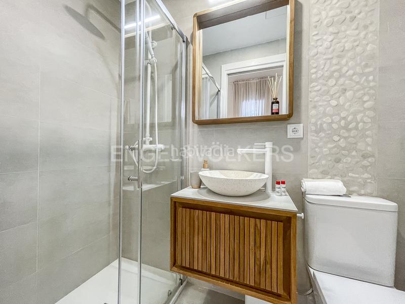 Foto 5e057023-b972-468f-a69f-f626f1992b63. Alquiler apartamento precioso apartamento temporal en Barceloneta en Barcelona