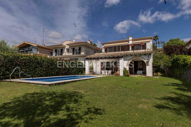 Foto 2e366354-0d5b-4d9f-8b25-daf59305d443. Casa con riscaldamento in Vallpineda-Santa Bàrbara Sitges
