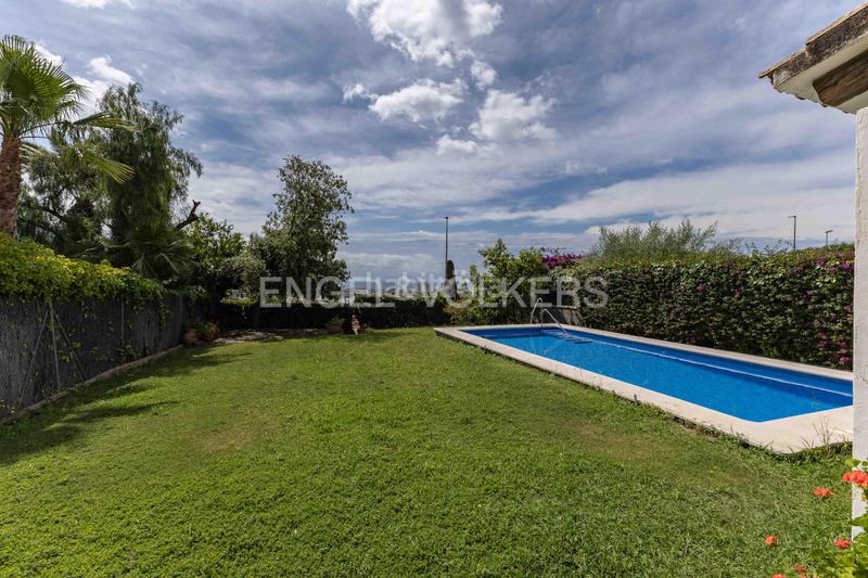 Foto ed8e60b8-558b-4c83-97a1-29feb94a4c91. Casa con riscaldamento in Vallpineda-Santa Bàrbara Sitges