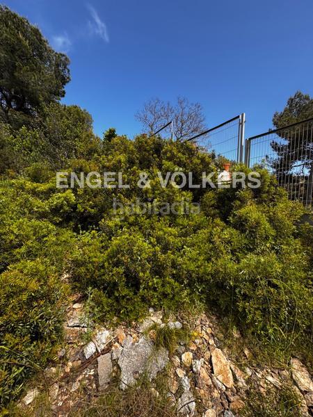 Foto 6a6bf5d3-1873-46c4-8bbe-33307036b7ba. Terreno residenziale in Vallirana