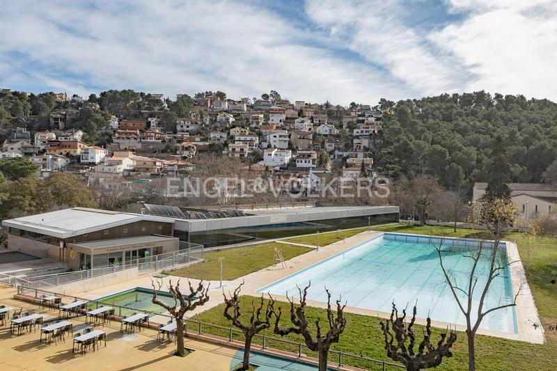 Foto f81f0045-3cde-41ba-879e-616c79713b06. Terreno residenziale in Vallirana