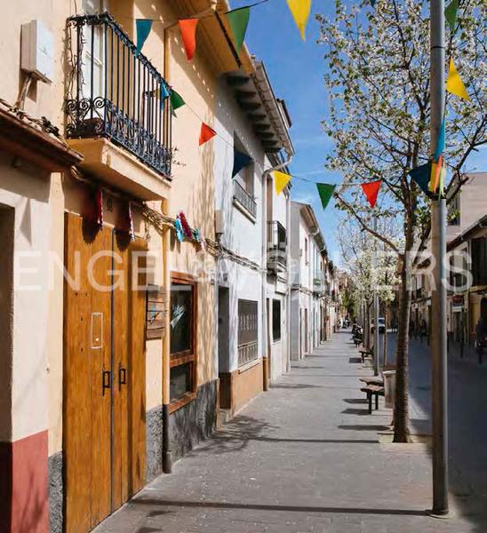 Foto d5958ed9-5705-42b6-beae-1743107e08a7. Terreno residencial magnifico terreno edificable en Sant Ramón en Cerdanyola del Vallès
