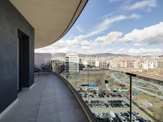 Affitto Piccolo appartamento  Parcerisa. Piso amueblado con amplia zona comunitaria barcelona  sants