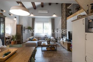 Casa a Bellamar. Exclusiva casa independiente en bellamar, castelldefels