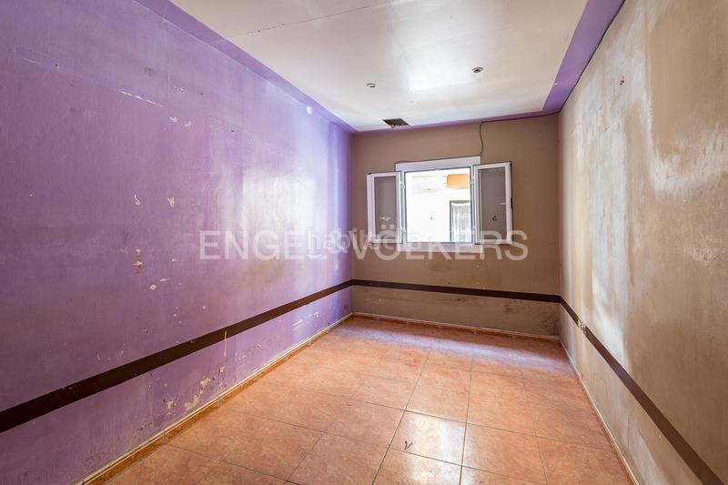 Foto 4140fcf2-9b2f-4667-b589-497b2d502d60. Apartamento inversión en el corazón en Raval Barcelona
