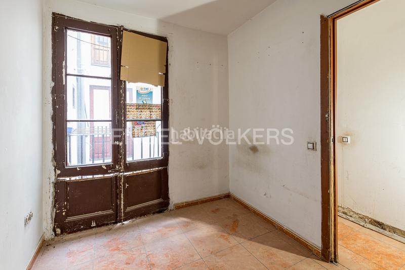 Foto ca71acf2-9c6c-4a85-bb1c-a92a0b121694. Apartamento inversión en el corazón en Raval Barcelona