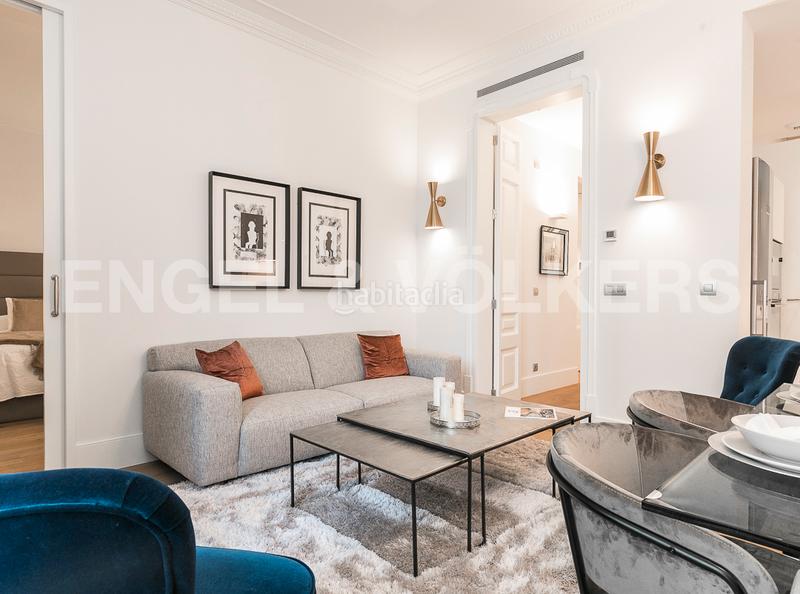 Foto 9fdb5d36-ccfc-4e9e-96db-c9d9f5947850. Alquiler apartamento fabuloso piso amueblado en balmes diagonal en Barcelona