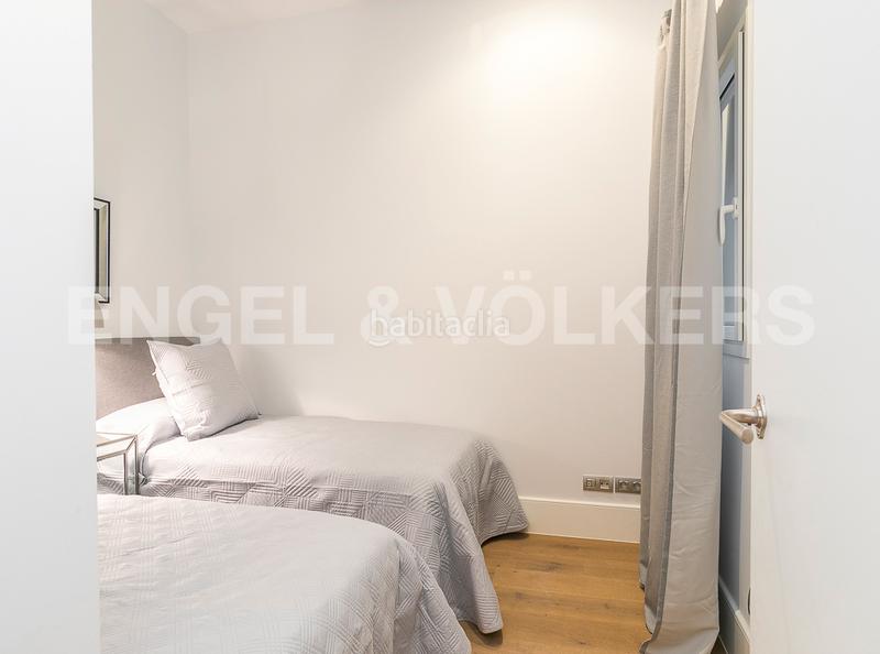 Foto eaef5015-451c-4e38-8ed8-704ddd8a57b0. Alquiler apartamento fabuloso piso amueblado en balmes diagonal en Barcelona