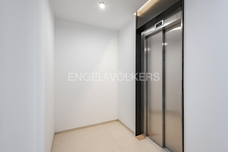 Foto e1f89e37-a5bd-4ecb-9992-01de1e2e21c3. Dachwohnung mit heizung parking in Centre - Estació Sant Cugat del Vallès