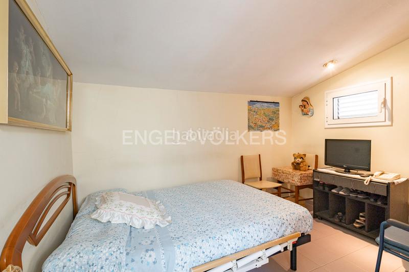 Foto d7f57965-ee9a-4358-9aab-e50870231975. Casa adossada amb calefacció a Font Verda Granollers