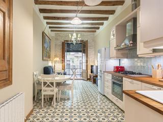 Lloguer Apartament  Verdi. Maravilloso piso de alquiler temporal en gracia