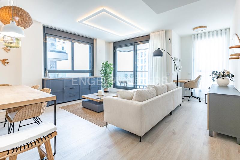 Foto 1ca1bb97-d8f0-445e-8cbd-90b1ef757bba. Alquiler apartamento espectacular piso temporal obra nueva frente al mar. en Badalona