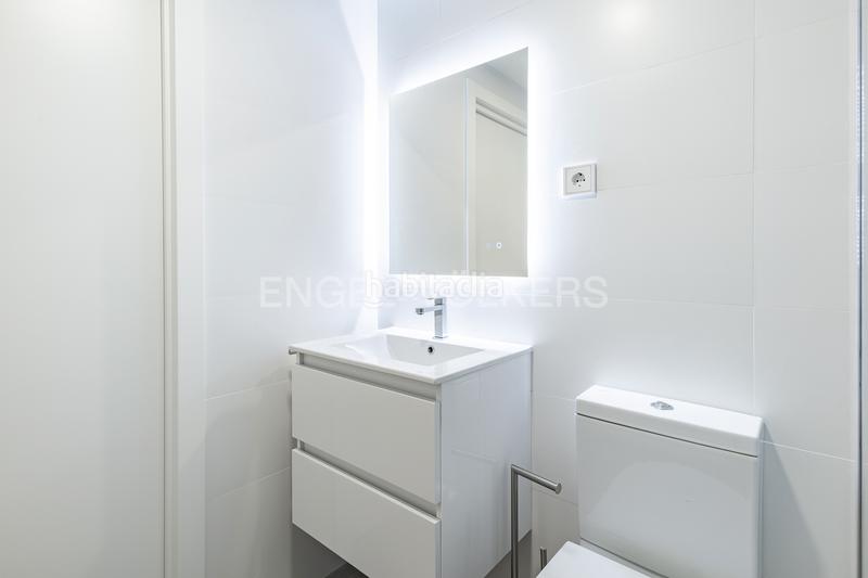Foto 6dff11b6-1cb0-472b-b250-58415fc6ab49. Lloguer apartament amb calefacció aparcament piscina a Badalona