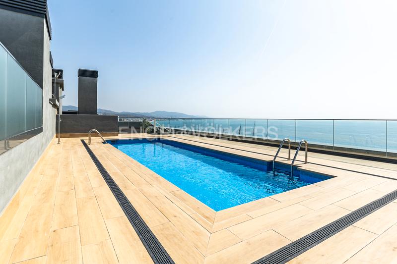 Foto 0439c704-2b40-49f7-9130-2047ffb91c1f. Location appartement avec chauffage parking piscine dans Badalona