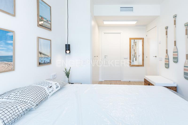 Foto 2d96a40a-2a2c-4d14-8ea3-1e60dc1a2baf. Location appartement avec chauffage parking piscine dans Badalona