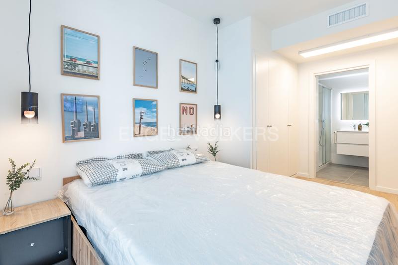 Foto c1bd7d6f-3652-499a-8fee-fb5ff132f9c4. Affitto piccolo appartamento con riscaldamento parcheggio piscina in Badalona
