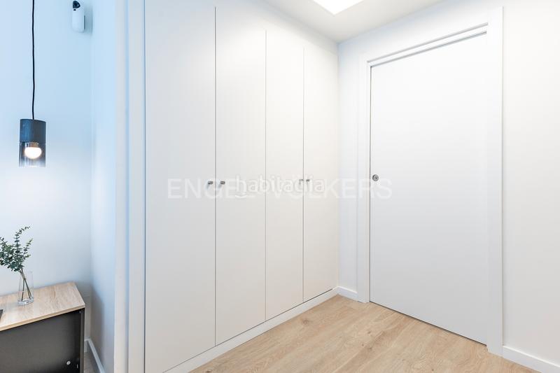 Foto d9f43b69-8257-4efd-be7f-6f0922984df4. Location appartement avec chauffage parking piscine dans Badalona
