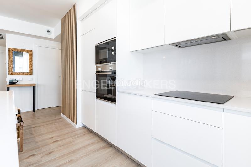 Foto b8d6759c-01d7-43fe-b1ff-3b32e9e357ac. Affitto piccolo appartamento con riscaldamento parcheggio piscina in Badalona