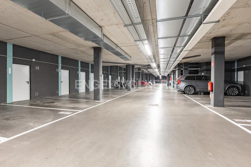 Foto f6635504-7fcb-438c-bb6c-391c3d0617e9. Affitto piccolo appartamento con riscaldamento parcheggio piscina in Badalona
