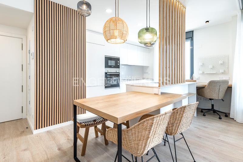 Foto 0313828e-13cc-47de-a1b1-b0102db9df34. Alquiler apartamento espectacular piso temporal obra nueva frente al mar. en Badalona