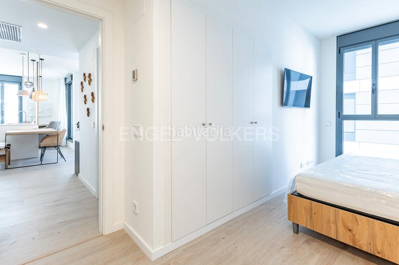 Foto 99541b76-4fae-4904-8715-c49f1a6c3b37. Alquiler apartamento espectacular piso temporal obra nueva frente al mar. en Badalona