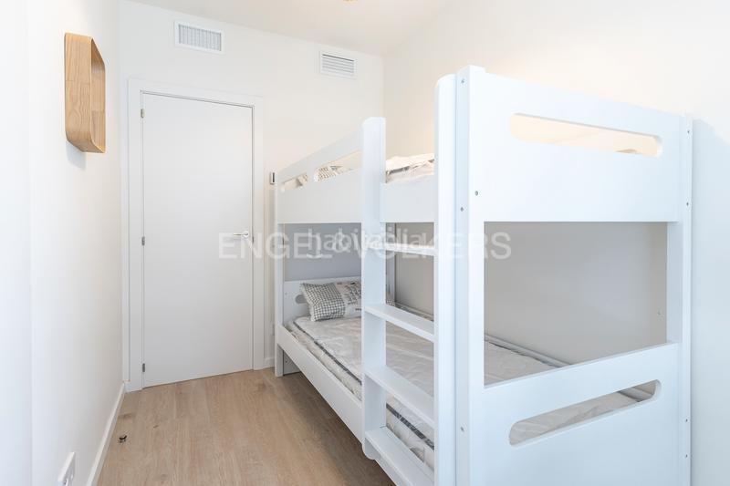 Foto d08fbf3f-f841-4adc-9081-83aef73ec03d. Alquiler apartamento espectacular piso temporal obra nueva frente al mar. en Badalona