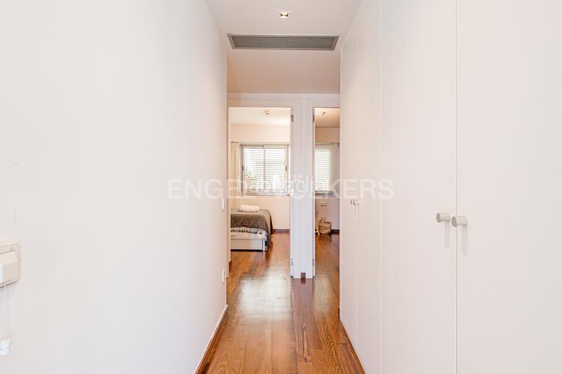 Foto 9ef4a5f6-6c9f-4e02-82b0-e0594f8a0eb7. Alquiler apartamento  exclusivo temporal con servicios de alta gama en eixample en Barcelona