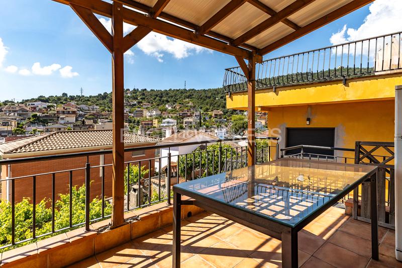 Foto 1a832661-227b-4d28-8900-72c08775208e. Maison avec chauffage dans Els Canons - Les Orioles - Can Paulet Sant Boi de Llobregat