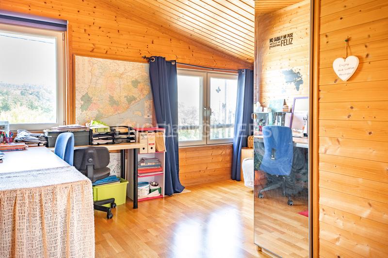 Foto 3d1bd239-b973-4442-b10e-d2209f81c3d6. Maison avec chauffage dans Els Canons - Les Orioles - Can Paulet Sant Boi de Llobregat