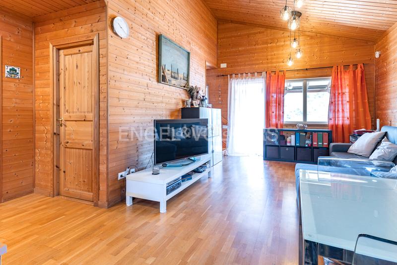 Foto 5922bf7d-99b9-47b2-bace-082cbedea4b1. Maison avec chauffage dans Els Canons - Les Orioles - Can Paulet Sant Boi de Llobregat