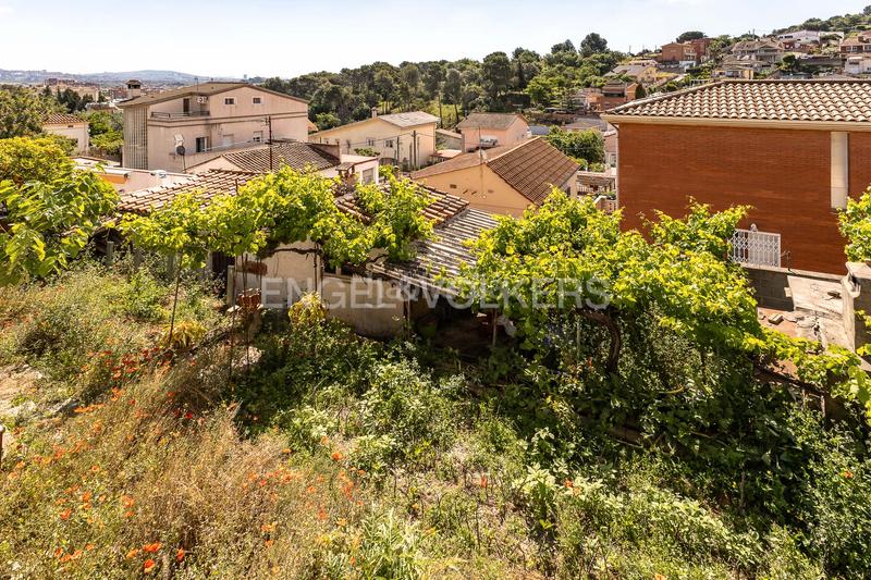 Foto 986f4b3b-f214-44df-a536-d0ebf97baf5f. Maison avec chauffage dans Els Canons - Les Orioles - Can Paulet Sant Boi de Llobregat
