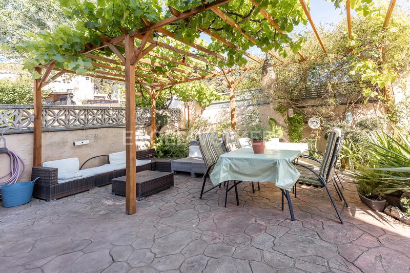 Foto be76915d-0cb2-480e-b348-4a79f08cb34d. Maison avec chauffage dans Els Canons - Les Orioles - Can Paulet Sant Boi de Llobregat