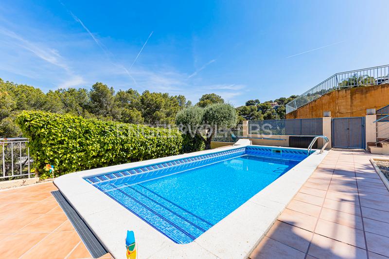 Foto 134ae602-2861-4c53-9532-43eaac76ee0e. Casa con riscaldamento parcheggio piscina in La Mora Tarragona