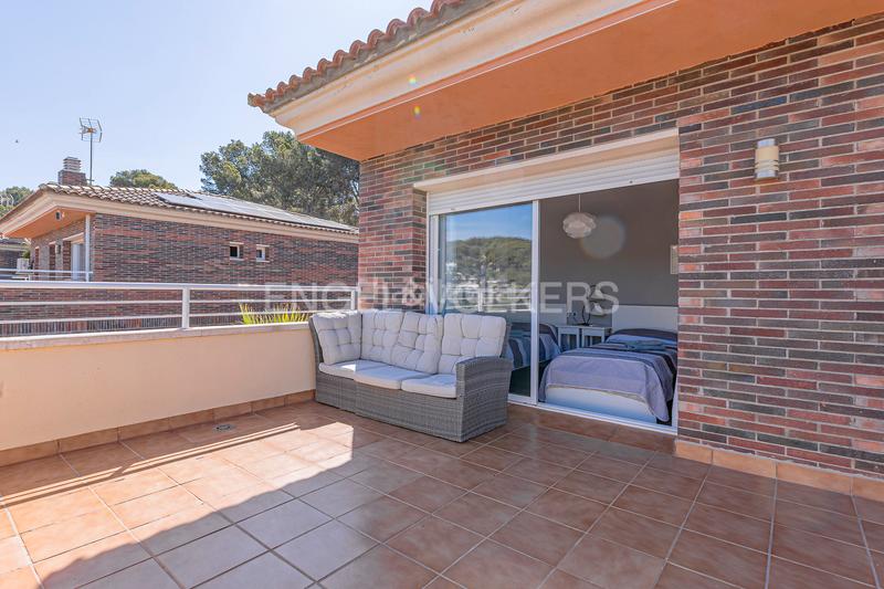 Foto 287c14e0-9243-492a-9f55-a0c362ceb4f7. Casa con riscaldamento parcheggio piscina in La Mora Tarragona