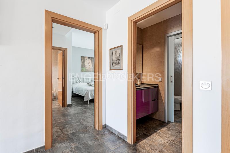 Foto 4dcbdf31-e589-40cc-a2dd-9654441ea692. Casa con riscaldamento parcheggio piscina in La Mora Tarragona