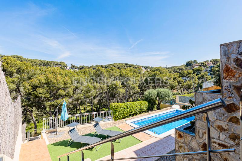 Foto 82195366-ebd0-49b6-9d4d-7a2aa48b5456. Casa con riscaldamento parcheggio piscina in La Mora Tarragona