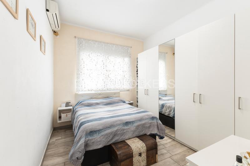 Foto 46c43808-8687-42cc-99bf-89274cb31c79. Piccolo appartamento con riscaldamento in Pont Vell Ripollet