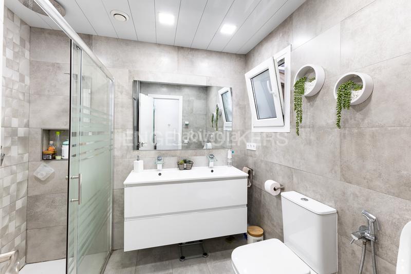 Foto 61d7c54e-eb5f-4574-8bc3-307323653ef6. Piccolo appartamento con riscaldamento in Pont Vell Ripollet