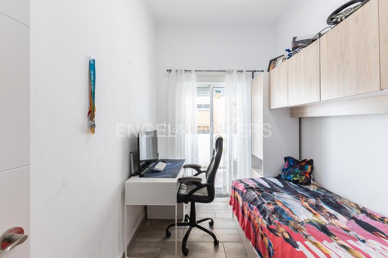 Foto ba08a87f-8b28-4505-97ab-d33282fb5212. Piccolo appartamento con riscaldamento in Pont Vell Ripollet
