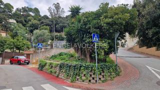 Terreno residenziale in Vallvidrera - Tibidabo - Les Planes. Terreno con proyecto de obra aprobado para encantador chalet en