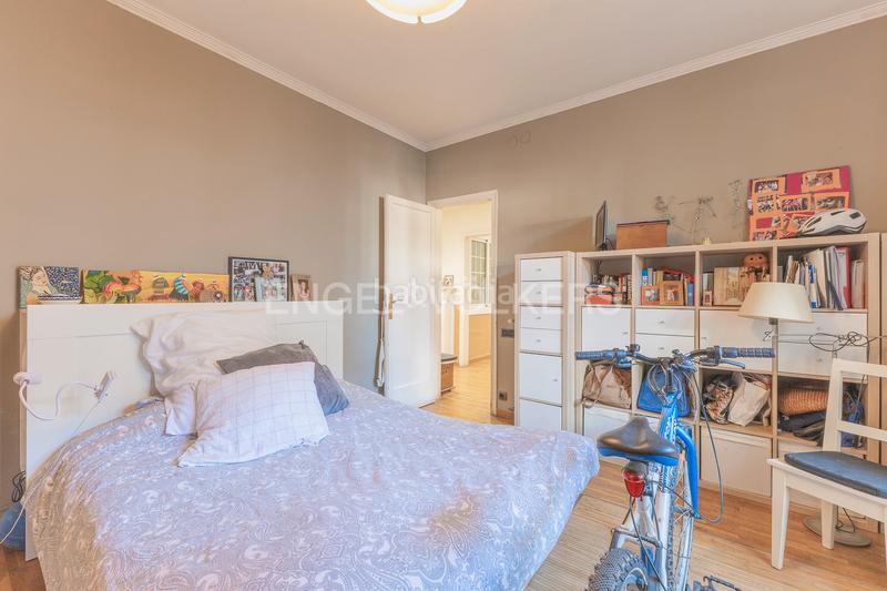 Foto e24a6333-d424-4942-97ca-9f9c7d03a375. Piccolo appartamento con riscaldamento parcheggio in Barcelona