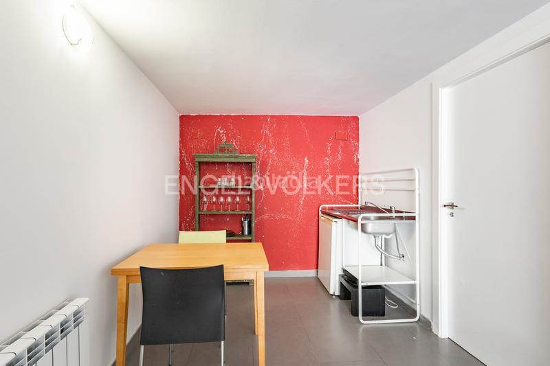 Foto 4060e12a-855a-46ad-aee2-951741149d7d. Casa amb calefacció aparcament piscina a Levantina - Montgavina - Quintmar Sitges