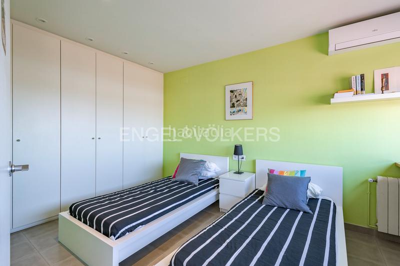 Foto 627e2367-ad19-4c4b-a162-b886eb8e1bd2. Casa amb calefacció aparcament piscina a Levantina - Montgavina - Quintmar Sitges