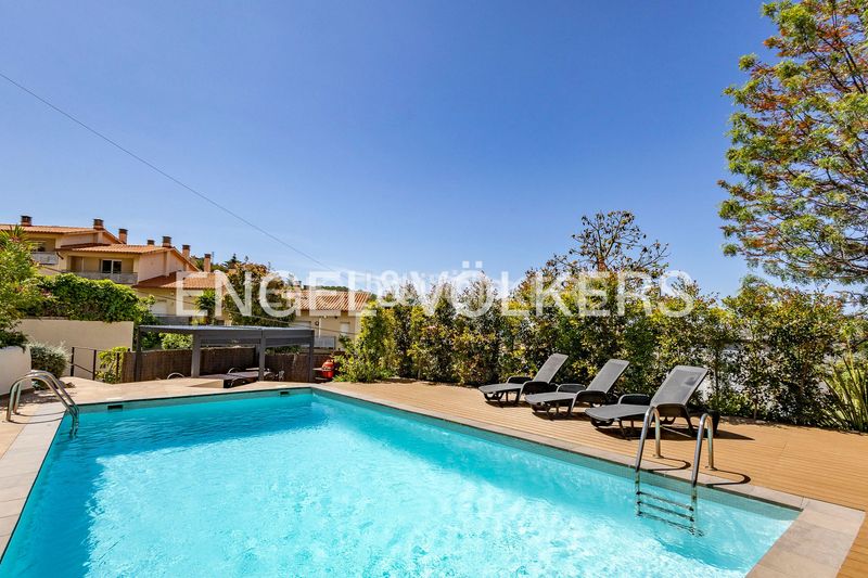 Foto 718358e9-94a3-4a7b-a58a-9247c7fa8d10. Casa amb calefacció aparcament piscina a Levantina - Montgavina - Quintmar Sitges